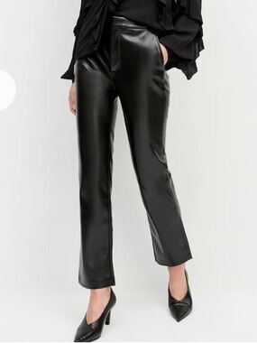 NWOT Favorite Daughter Carla Black Faux Leather Pant size 28